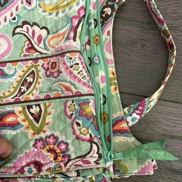 Vera Bradley  Crossbody Messenger "Tutti Frutti" Retired Patterns Bag - Picture 9 of 12